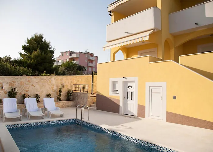 Lovely In Rogoznicko *